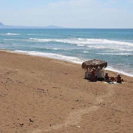 Дом отдыха Nikos *